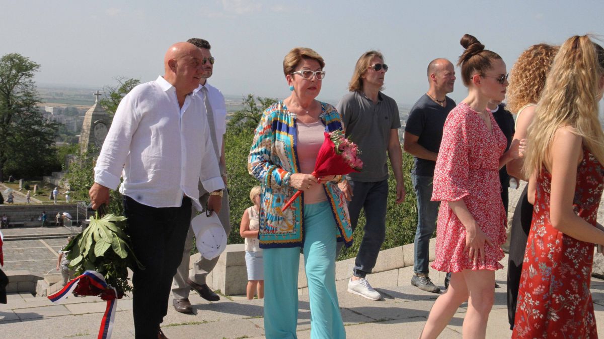Посланик Митрофанова зарадва цяла България с тази новина от Русия