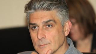 Психолог изброи лишените от здрав разум действия на Радев и служебния му кабинет
