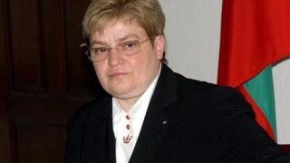 Апаши направиха страшен удар срещу голяма държавна шефка в Банкя!