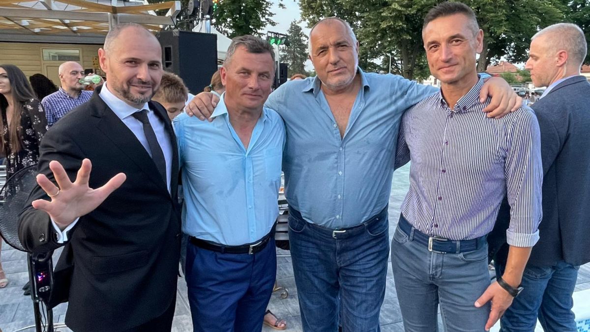 Борисов: Какво направи за 5 г. Радев? Метна на кучетата най-близкия си човек Божков ВИДЕО
