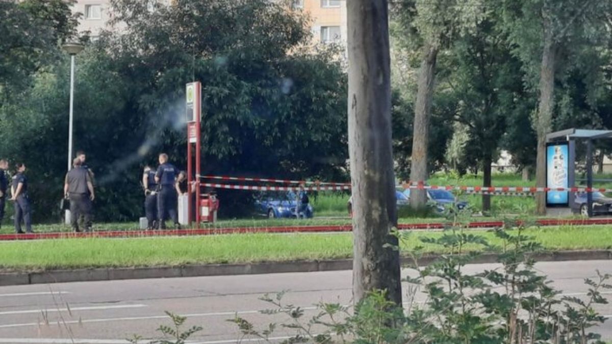 Ново клане в германски град, вдигнаха хеликоптер да търсят нападателя СНИМКА