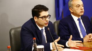 Министър Пеканов посочи колко милиарди ще се влеят в България до 7 години