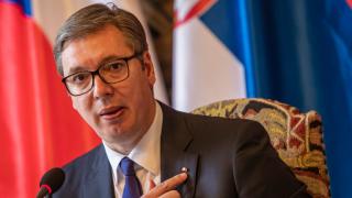 Вучич вдигна сръбската армия в повишена бойна готовност