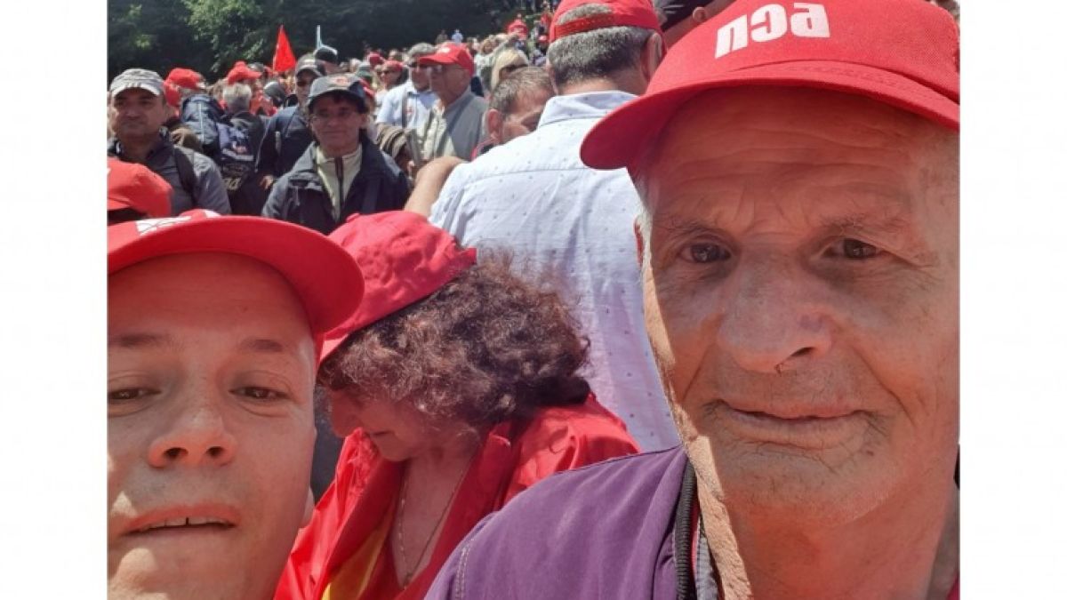 Сашо Симов се похвали със СНИМКА с „най-железния комунист“