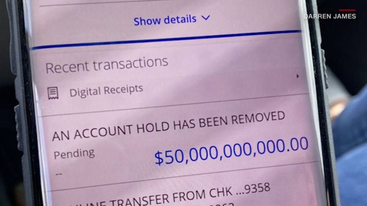 Семейство се сдоби с $50 млрд. след грешка на банката
