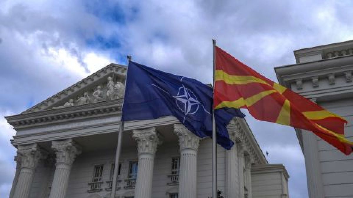 Северна Македония протестира пред България