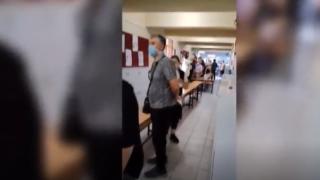В Бурса се развалиха машините, в цяла Турция се редят на опашки, за да гласуват ВИДЕО