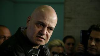 Само в БЛИЦ! Секретната цел на Слави Трифонов 