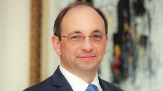 Бурни реакции, след като Слави оттегли номинацията на Николай Василев за премиер