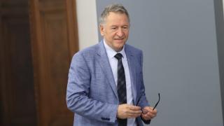Петър Волгин захапа Кацаров: Постъпи подло и жалко