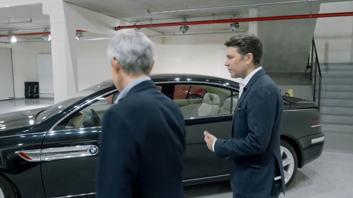 BMW показа таен прототип от 90-те с огромни "ноздри" СНИМКИ