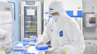 Потвърдиха ефикасността срещу К-19 на масово лекарство