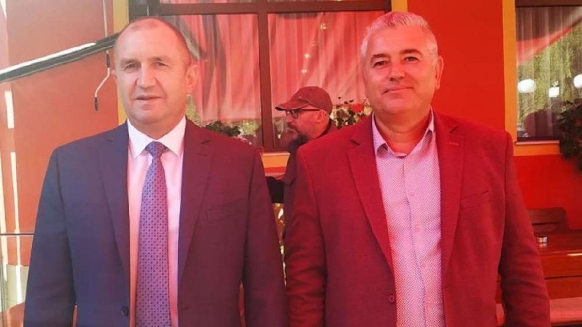 Областният управител на Смолян назначил роднини и счетоводителката си на благи служби