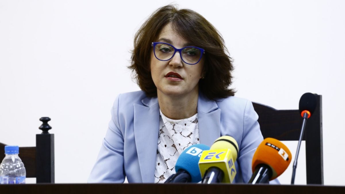 Прокурор Маджарова категорична: Няма подслушвани политици, а има интерпретации на думи на Рашков