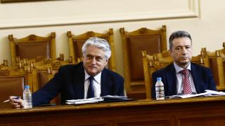 Следователи ограмотяват Бойко Рашков