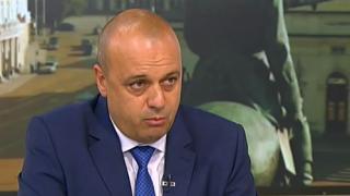 Проданов призна за изненадващ детайл в преговорите на БСП с ИТН, а премиерът на Слави...