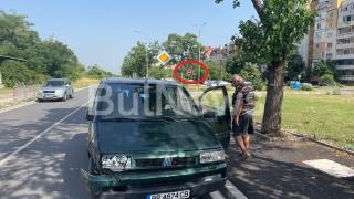 2-г. дете изхвръкна при катастрофа във Враца СНИМКИ