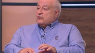 Писател подкани министър Личев: Покажи си големите топки!