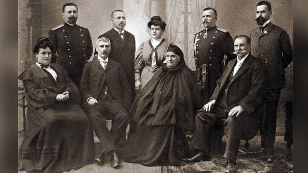 Доц. д-р Петър Ненков: Фамилия Вазови - род от изтъкнати воини, общественици и творци 
