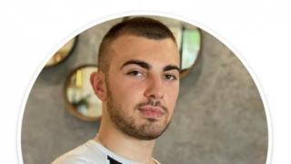 Младежите на ДБ с нова мода във фейсбук след скандалите с ИТН