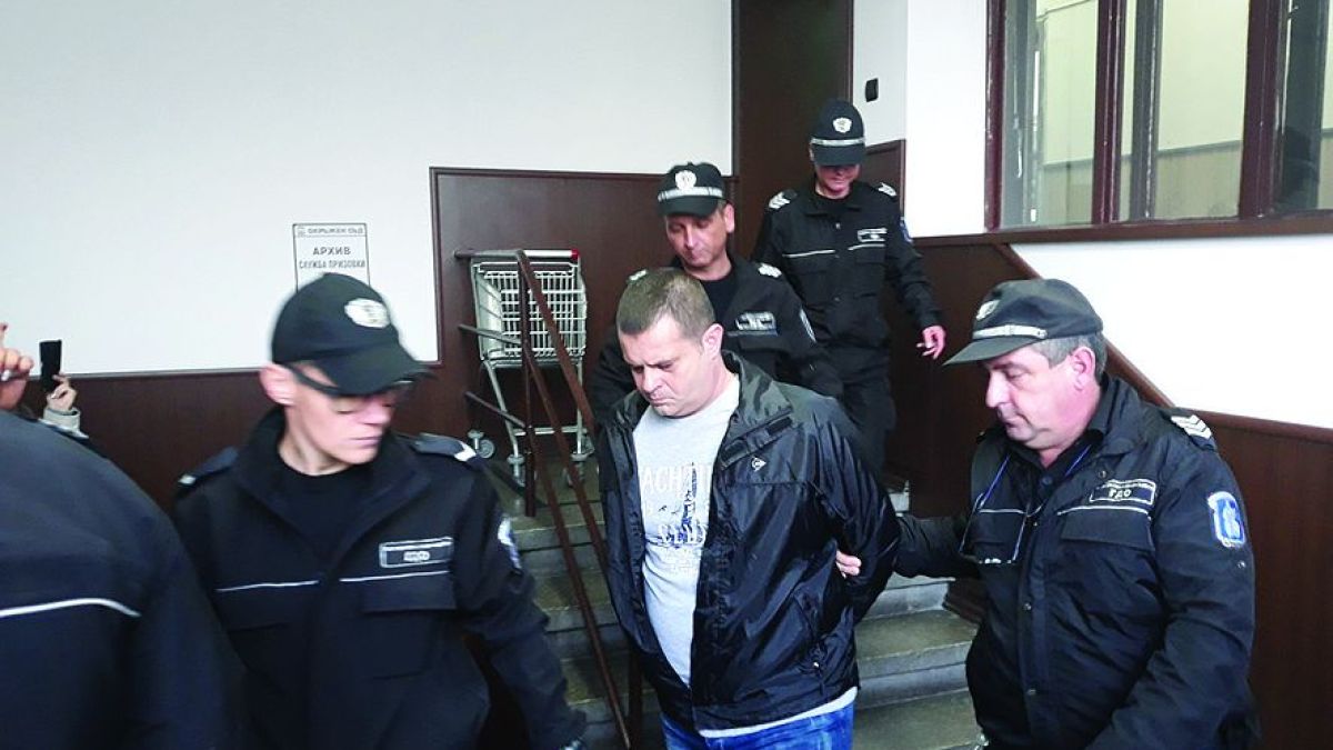 Реши се съдбата на тираджията Илия, изнасилил и пребил до смърт доцент с бухалка