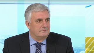 Калфин: Това правителство може да изкара мандата, но...