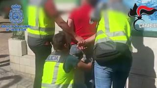 Закопчаха главния бос на италианската мафия ВИДЕО 