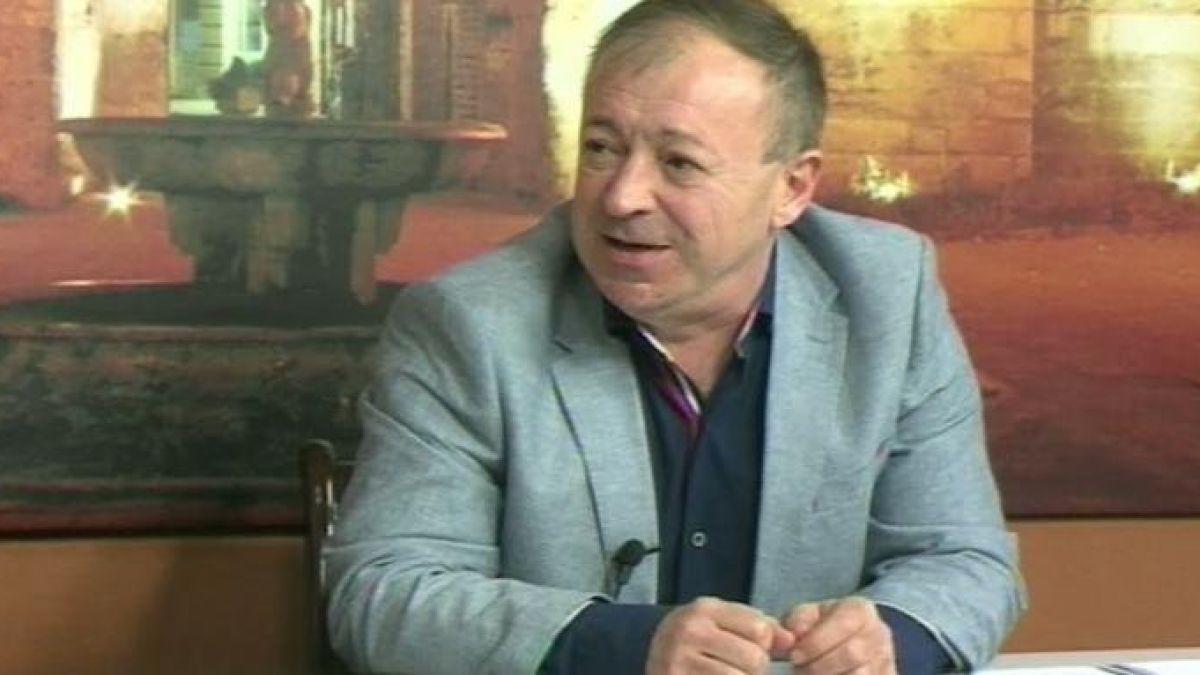 Правосъдният министър на ИТН култов: Хаджигенов, ако иска да ражда и да кърми, аз не ВИДЕО