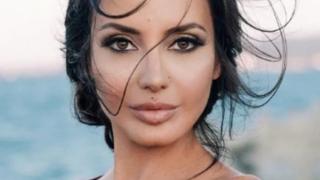 Наталия Гуркова показа безкрайни крака и... СНИМКА 18+