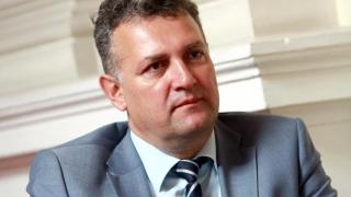 Шефът на БЕХ призна: Прави са работодателите да протестират срещу високите цени на тока