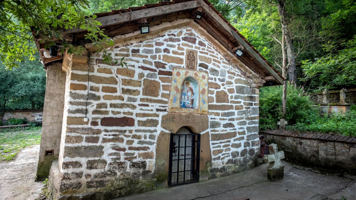 Снимат "Фермата" в манастир, обявиха кога започва СНИМКИ