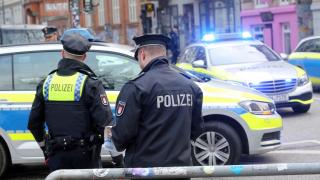 Германия е в потрес! Афганистанка се разведе, а братята ѝ я убиха в Берлин, защото...