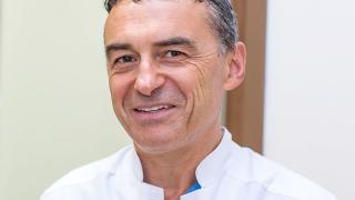 Проф. Иво Петров: Това е шансът да се предпазим от драматичното развитие на четвъртата вълна