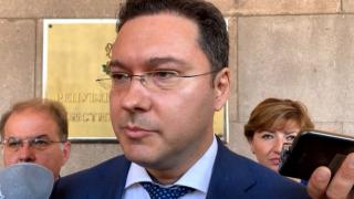 Митов обясни защо Кирил Петков все още е канадски гражданин и не може да бъде министър 