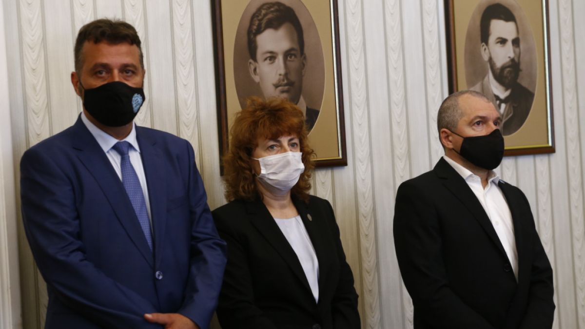 ИТН попари другите партии за кабинет след консултациите с Радев
