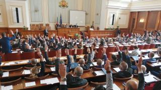 Ето за какво се караха дълго днес в най-важната комисия в парламента 