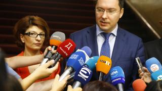 Митов с мощна атака срещу Радев заради смъртта на ст. лейт. Манчев