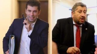 Анализатор: Истерия на влюбени в Кирил Петков жени се вихри във ФБ, той измести от сърцето на Радев и Христо Иванов