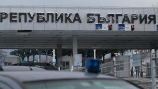 Сръбски граничари спряха "Порше", влязло от България, и се хванаха за главите 