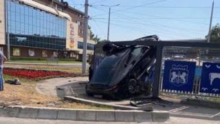 Заплита се мистерията с шофьора на луксозния Мерцедес на новия Бермудски триъгълник във Варна