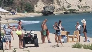 Поредна простащина на един от най-красивите плажове в България