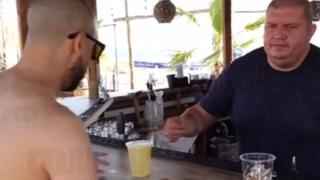 Бар на плажа в Поморие пак поде нестандартна промоция 