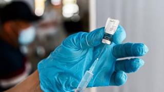 Специалист разказа какво не трябва да се яде преди ваксинацията срещу К-19