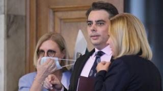 Асен Василев каза дали подготвя политически проект с Кирил Петков