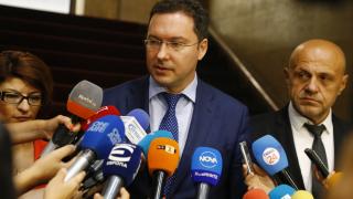 Даниел Митов съобщи за брутален удар по опозицията в новия парламент 