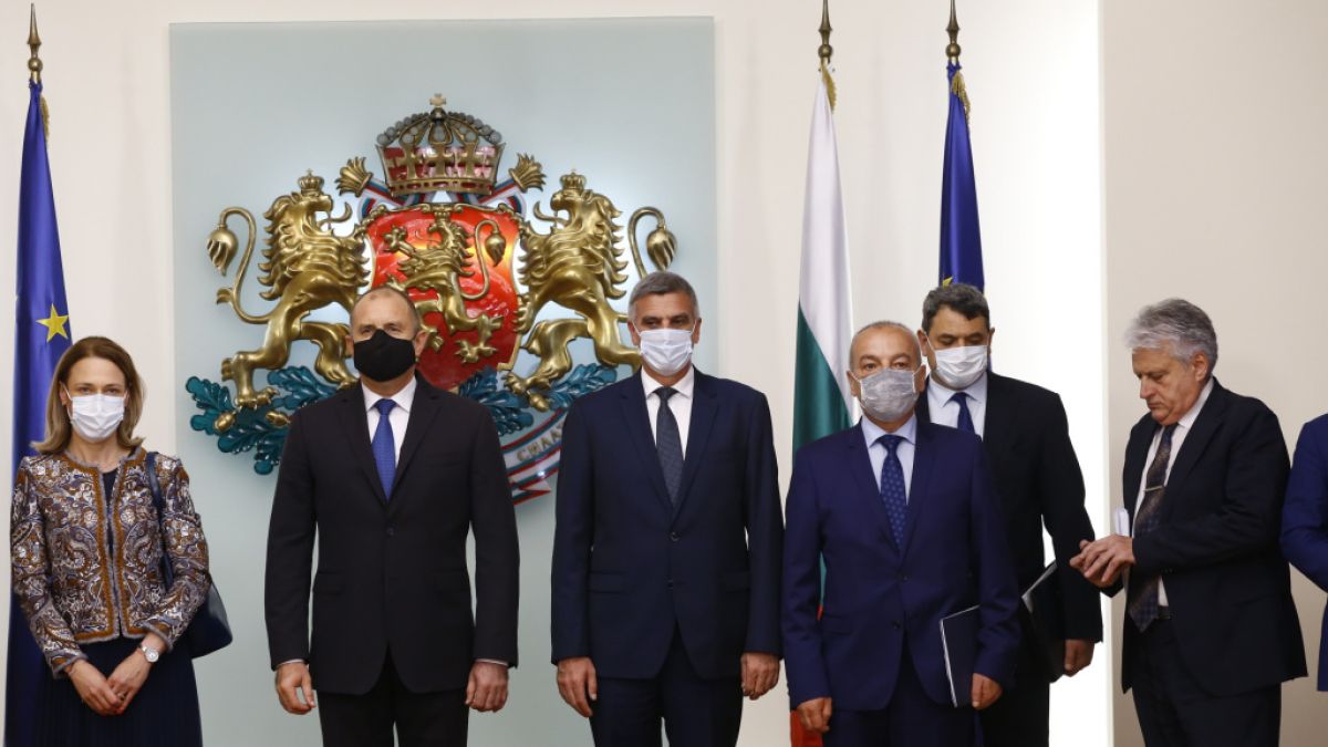 „Галъп“ посочи какво е общественото доверие към служебния кабинет след края на мандата му