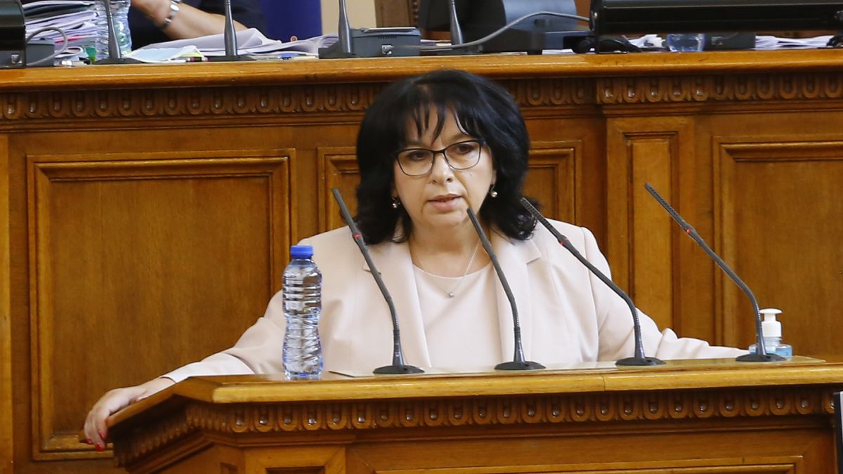 Теменужка Петкова потвърди кошмарния скок на цената на природния газ за август