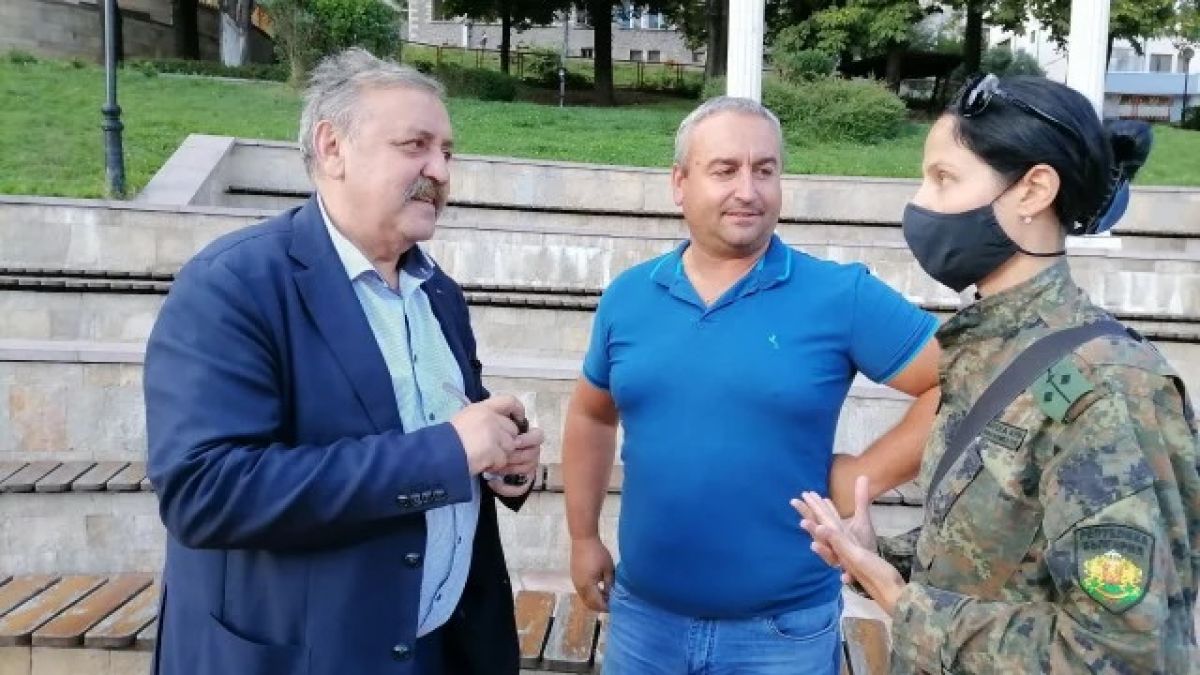 Проф. Кантарджиев: Ваксините създават доживотен имунитет или поне с години СНИМКИ