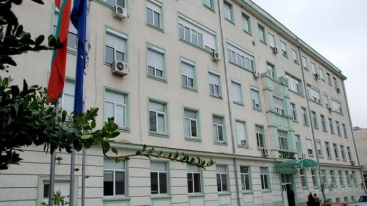 2 невръстни родилки на 16 и 18 г. са с К-19 в Нова Загора