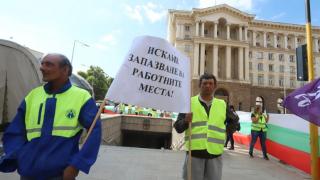 Браншовата камара „Пътища“ излезе на протест пред НС